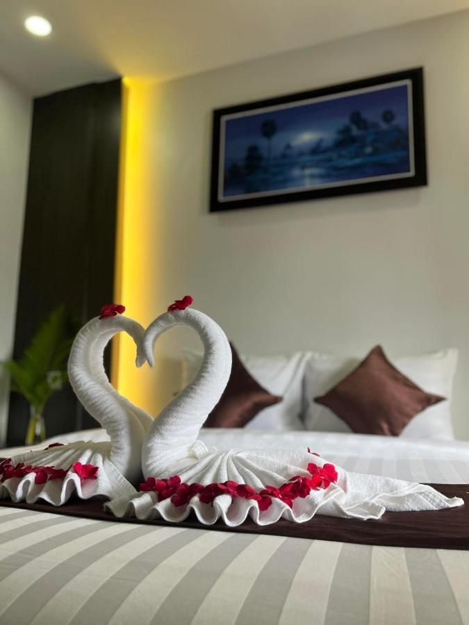 מלון The Moon Kampot Boutique מראה חיצוני תמונה