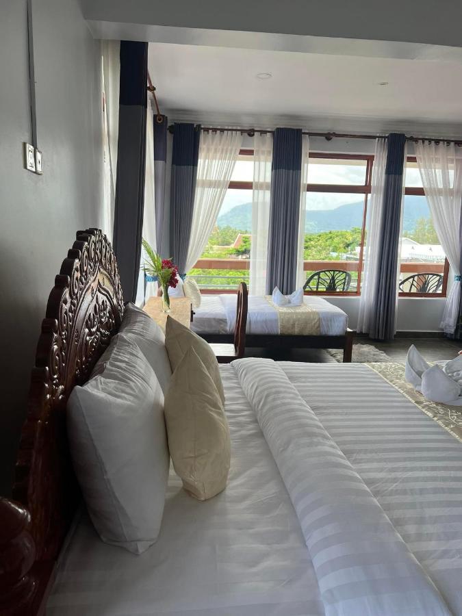 מלון The Moon Kampot Boutique מראה חיצוני תמונה